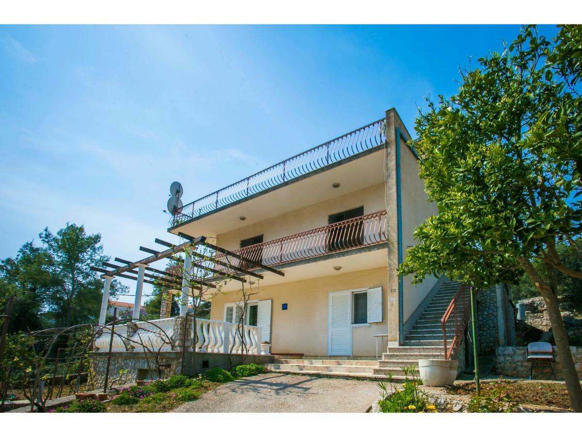 Apartment Goga'S Retreat In Marina Exterior photo